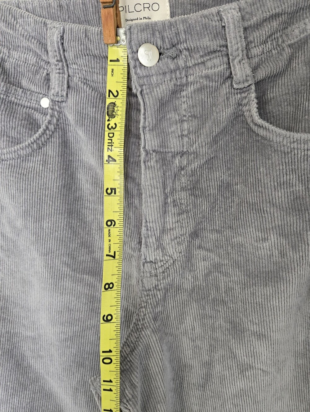 NWT Pilcro The Adi Mid-Rise Frayed Relaxed Flare Pants Corduroy Edition Size 28 - Picture 10 of 11